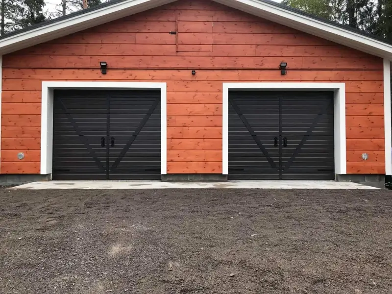 Retro nosto-ovet Loviisassa