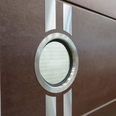 Nosto-oven pinta — Metallivärit